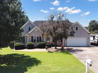 103 Dillard Dr, Easley, SC 29642