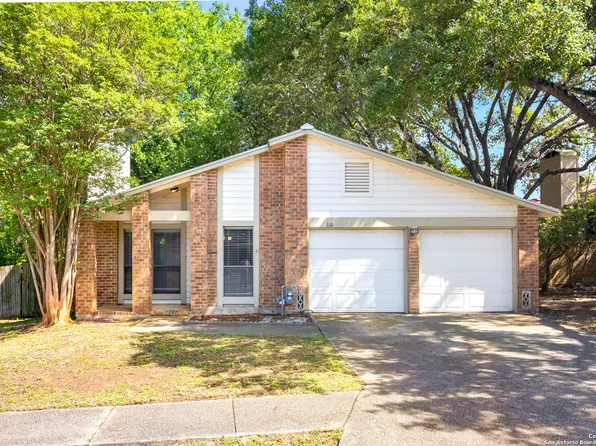 110 DEERGLEN AVE, Universal City, TX 78148