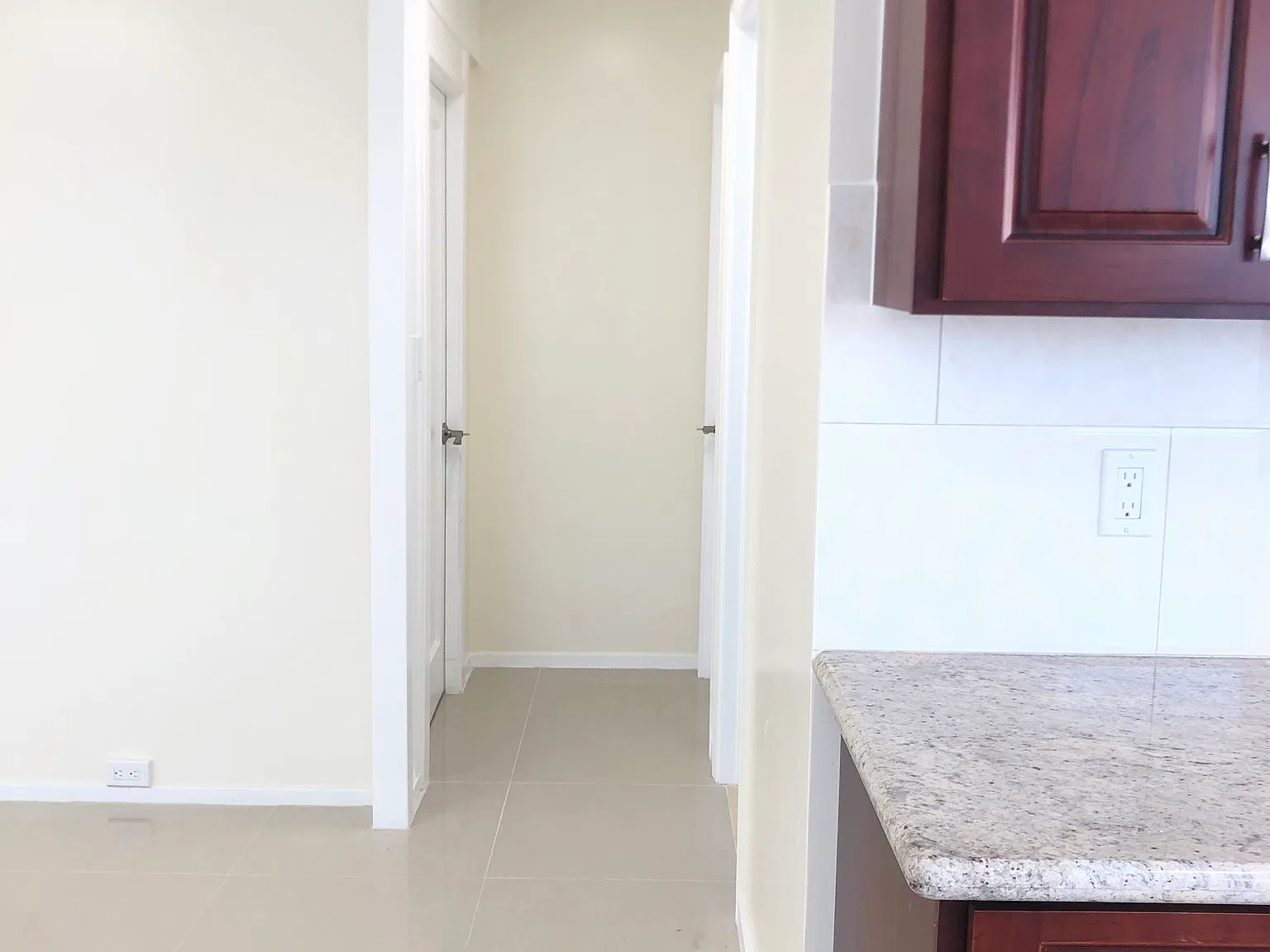 2 bed, 730 sqft, $2,450 — Photo 1