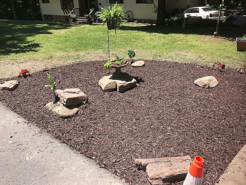 2nd image of 222 Melea Ln