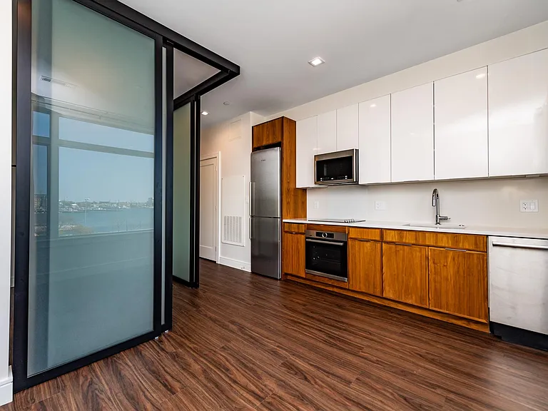 99 Sumner St #413 — Photo 4