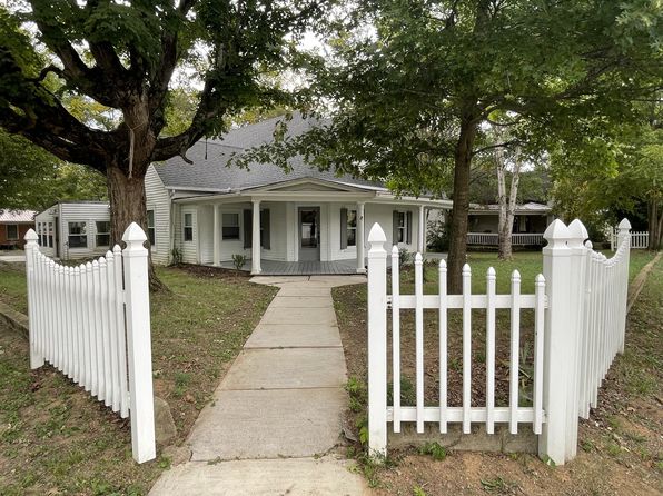 401 College St, Petersburg, TN 37144