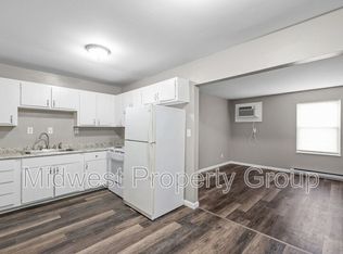 560 E Cherry St APT 300, Troy, MO 63379