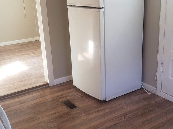 3rd image of 468 N Pine St #1