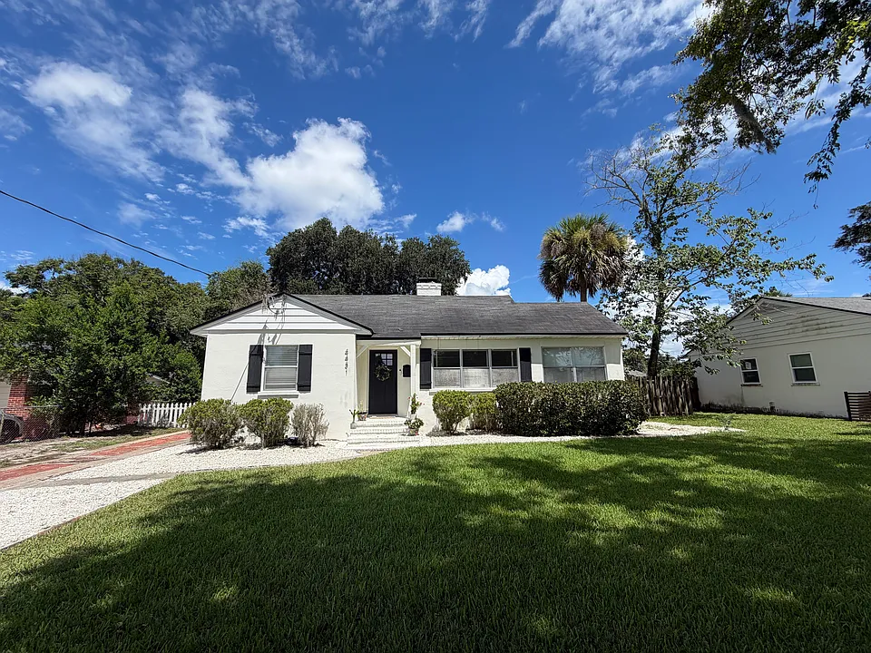 4431 San Jose Blvd