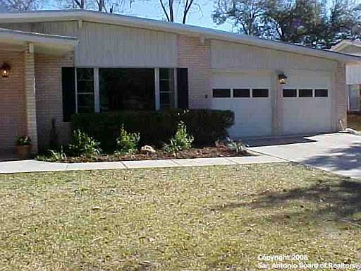 2nd image of 504 TRAVERTINE DR