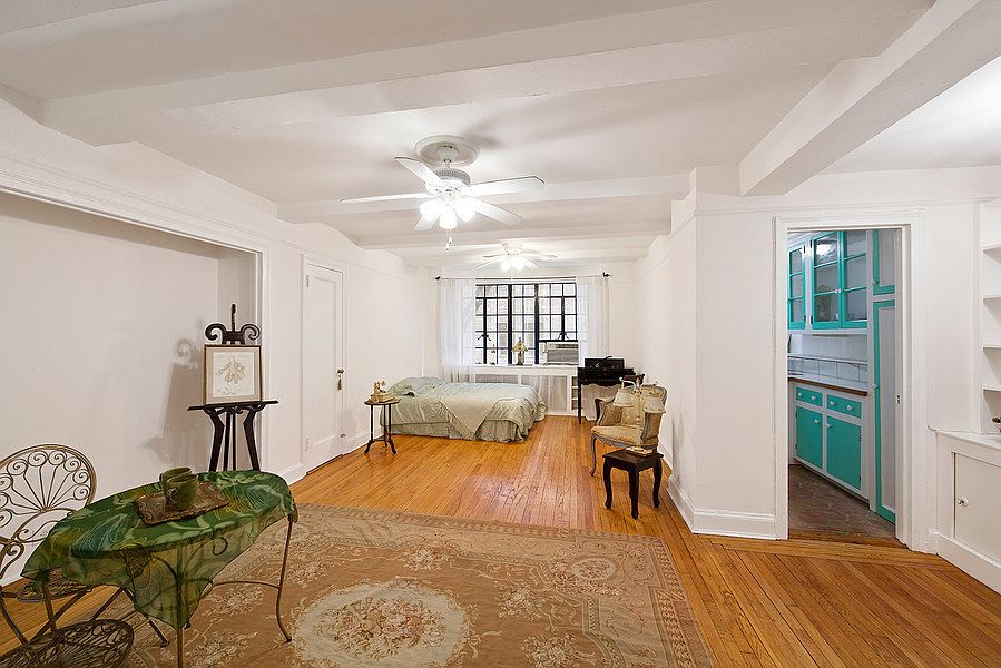 1st image of 325 E 41st St APT 103