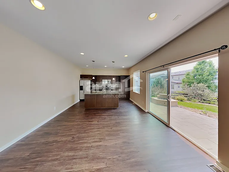10063 Salida St — Photo 4