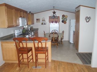 634 Hopeville Rd #14, Griswold, CT 06351