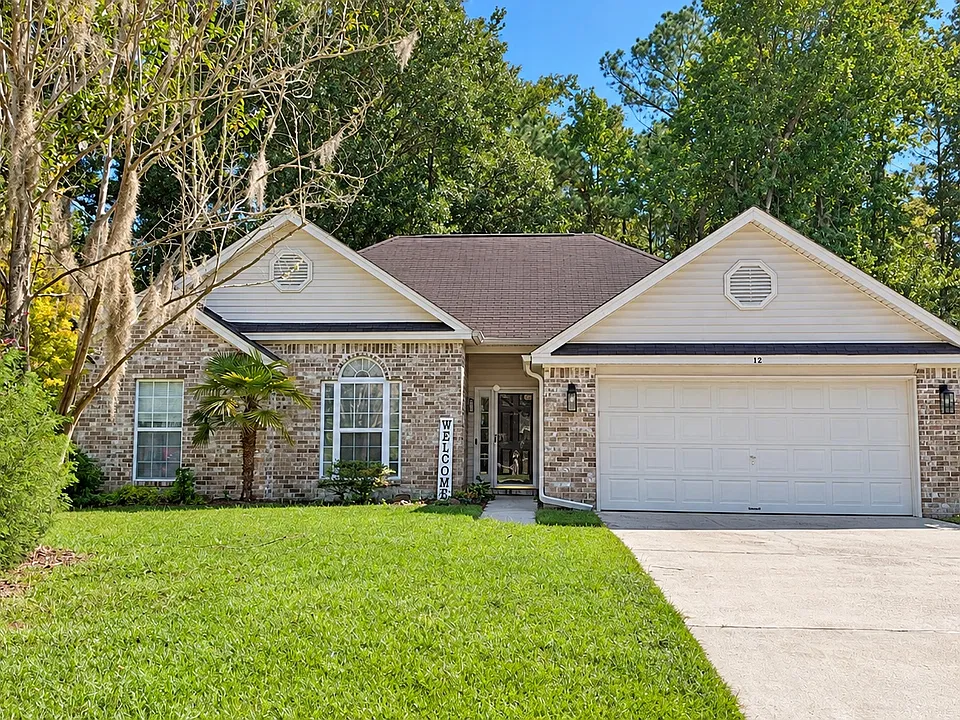 12 Ashwood Ct