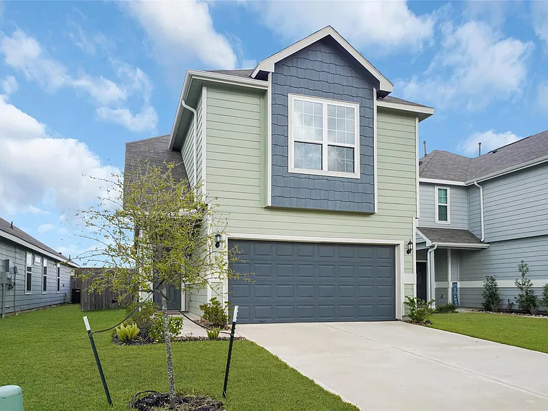 2542 Steelhead Dr — Photo 2