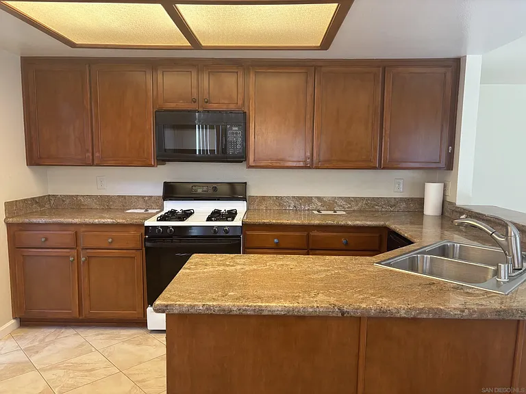 12446 Salmon River Rd — Photo 8