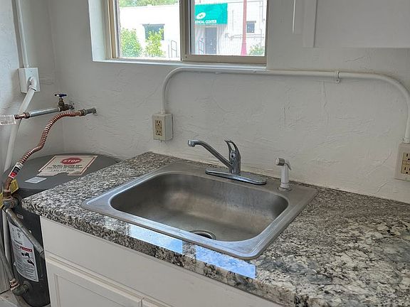 2nd image of 2309 S 4th Ave #2