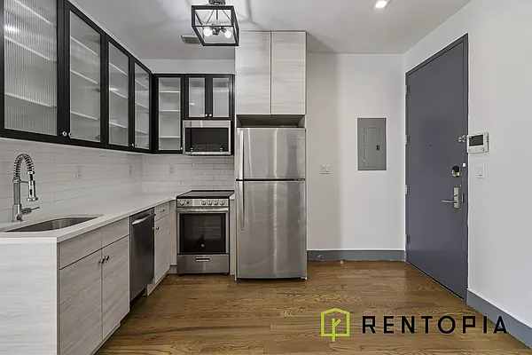 Rented by Rentopia | media 10