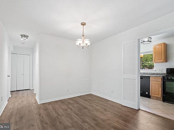 3rd image of 11606 Vantage Hill Rd Unit 12B