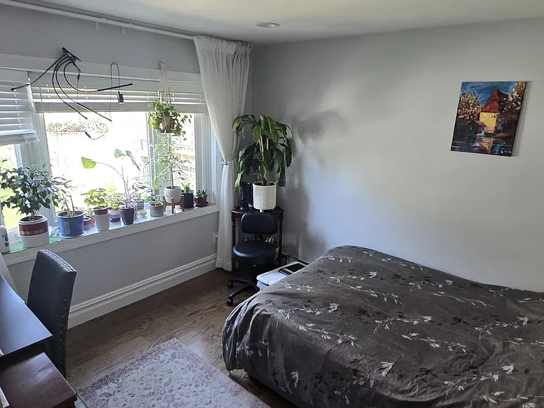 27 Cottage Pl #1 — Photo 11