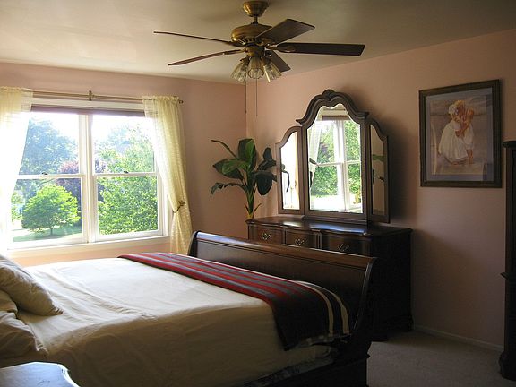 Spacious Main Bedroom