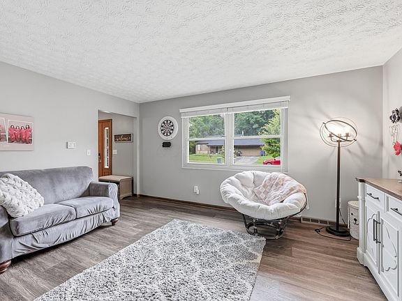 5th image of 2949 Heatherleaf Way