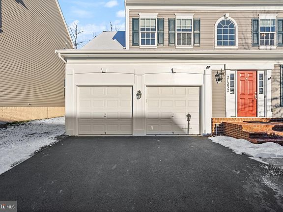4th image of 21232 Glassmoyer Ct