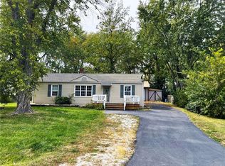 402 Maple St, Lathrop, MO 64465