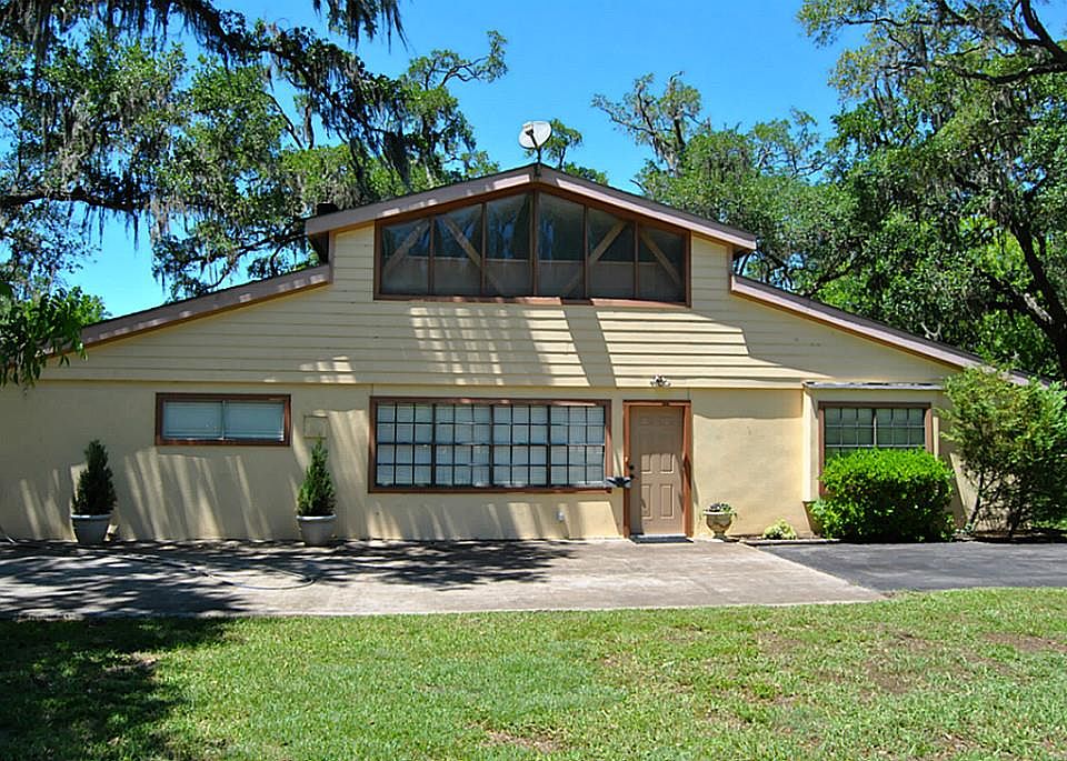 53 Lake Rd, Lake Jackson, TX 77566 Zillow
