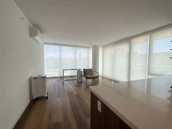 1500 Rycroft St, Honolulu, HI
