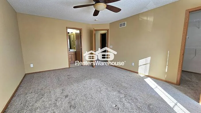 7648 Century Blvd — Photo 16