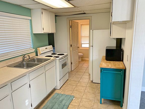 5th image of 6422 Elmwood Dr