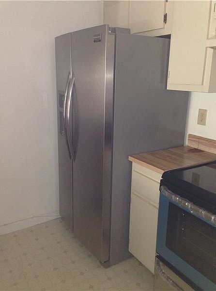 2nd image of 10416 NW 8th St