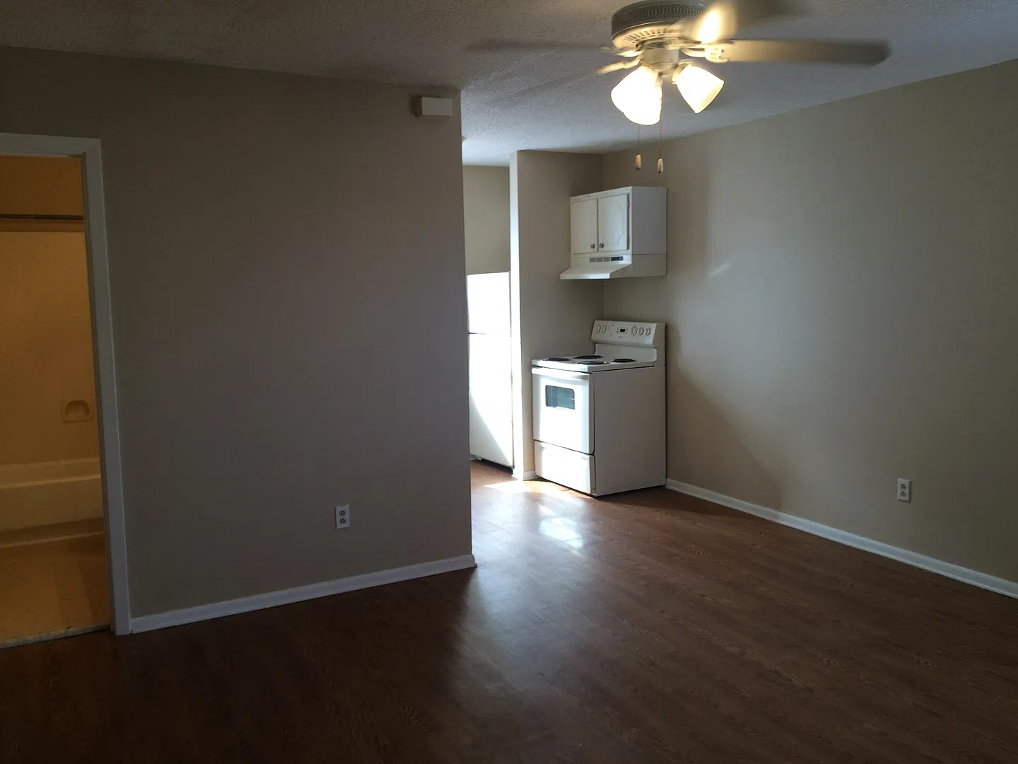 105-117 Raspberry Ln. — Photo 2