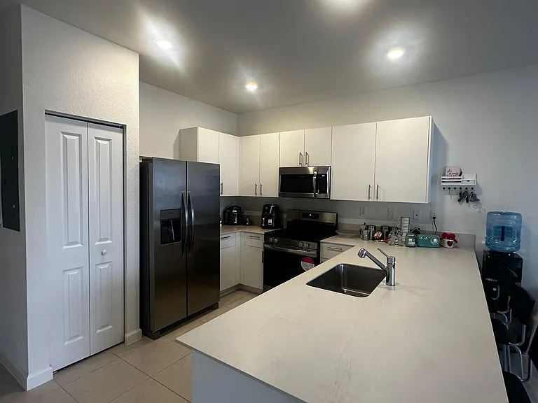 2811 SE 26th Ave — Photo 6