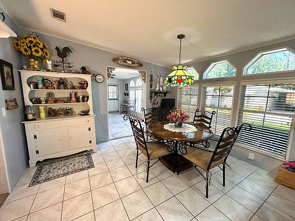 3rd image of 8210 Bullrun Dr #39