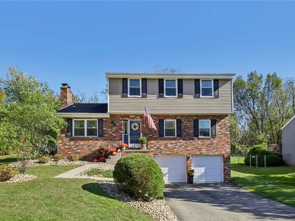 4743 Bayfield Rd, Allison Park, PA 15101