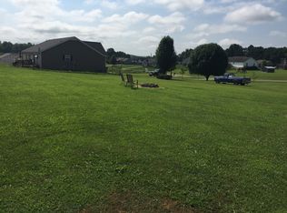 2409 Windle Community Rd, Cookeville, TN 38506