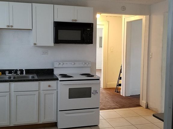 2nd image of 623 Eugene St #B