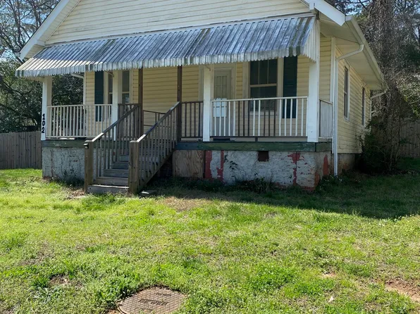 102 Corinth Rd, Hogansville, GA 30230
