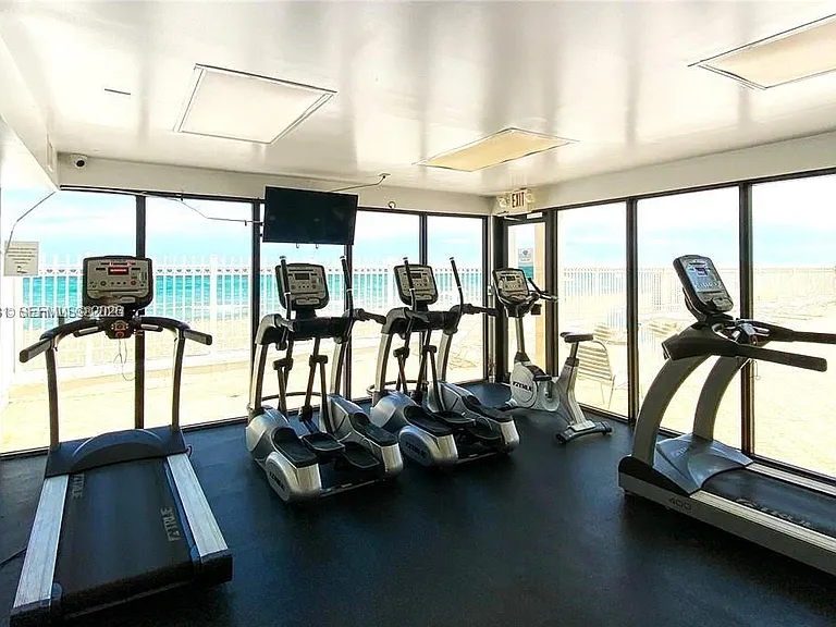 3505 S Ocean Dr #1006 — Photo 24