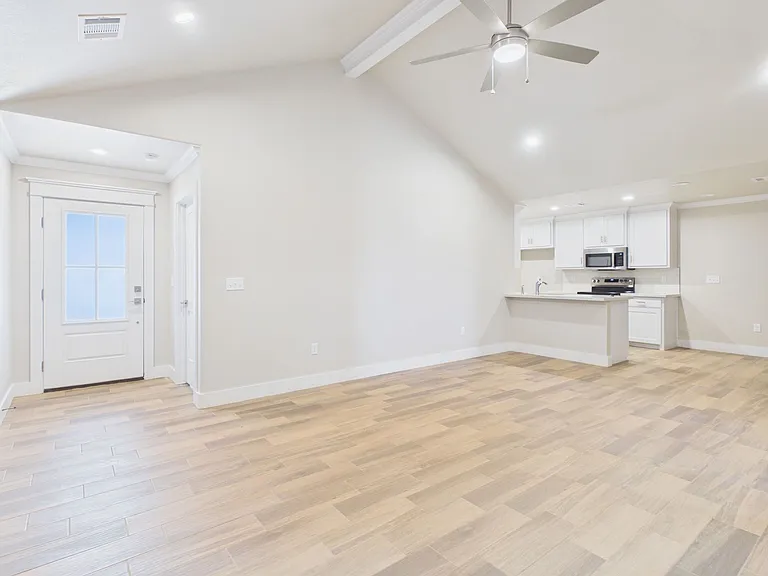 9770 Elite St — Photo 24