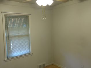 26519 La Salle St, Roseville, MI 48066
