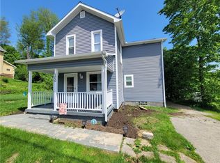 100 College St, Volant, PA 16156