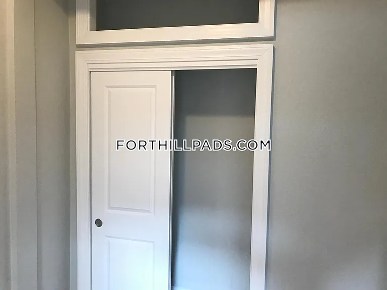 6 Saint James Pl — Photo 9