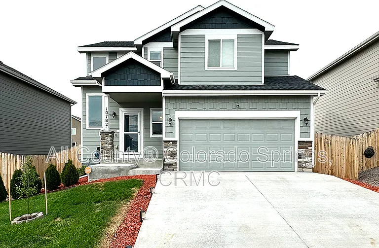 10782 Yuba Dr — Photo 1
