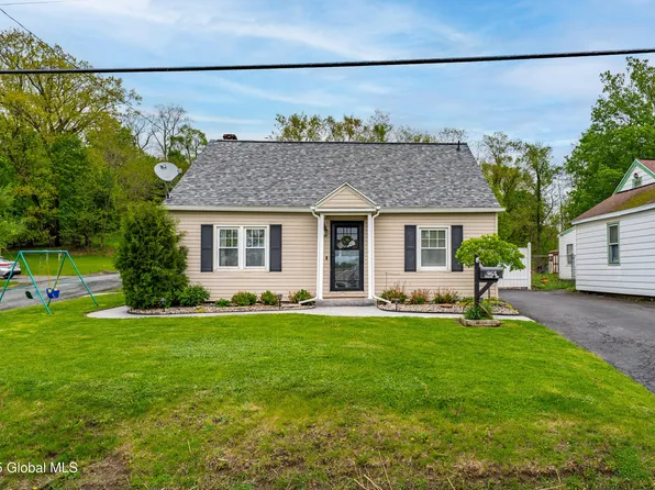 265 Summit Avenue, Rensselaer, NY 12144