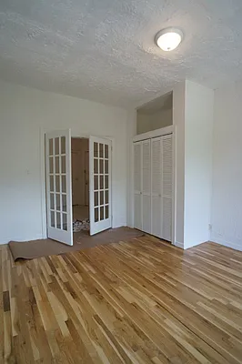 Rented by Bohemia Realty Group | media 27