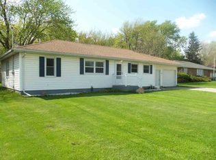 110 S Taft Ave, Mason City, IA 50401