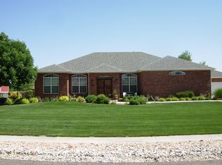 1957 Meadow Vale Rd, Longmont, CO 80504