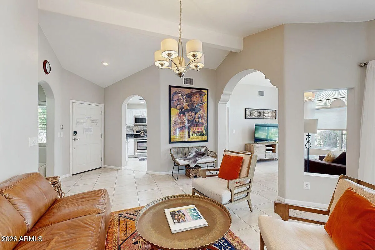2 bed, 2.0 bath, 1441 sqft, $3,500 — Photo 3