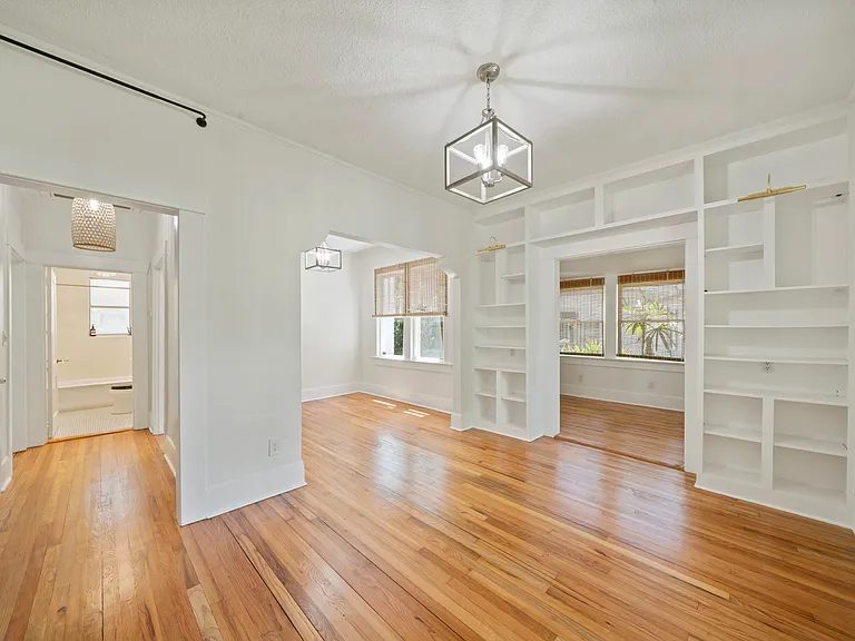 3212 W Fielder St — Photo 5