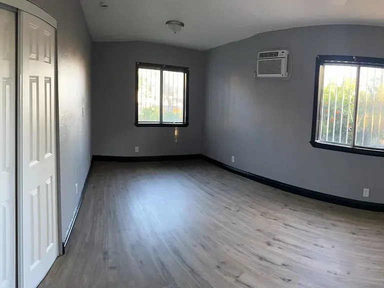 Panoramic view of the bedroom.