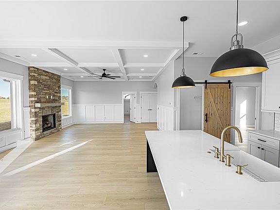 4th image of 1296 Hebron Church Rd